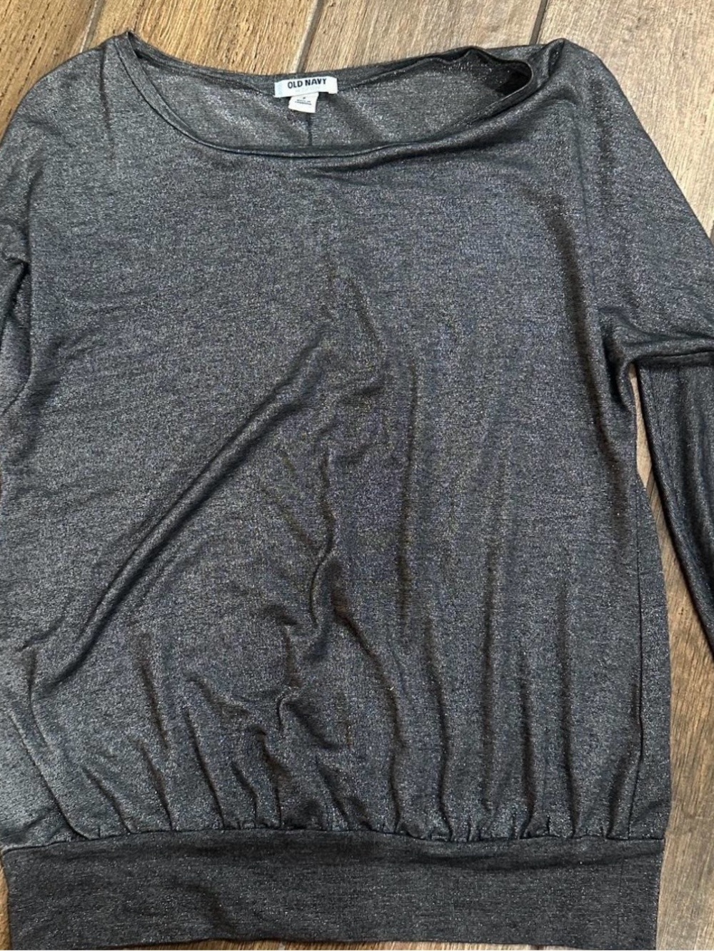 Old Navy gray shimmery long sleeve top